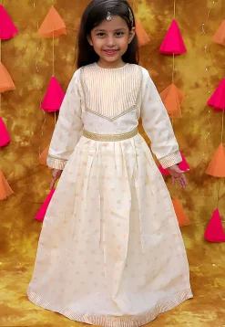 Woven Cotton Silk Jacquard Gown in Off white