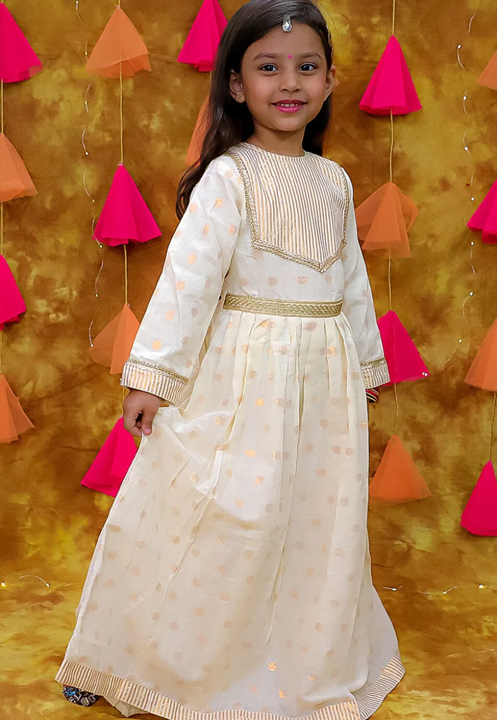 Woven Cotton Silk Jacquard Gown in Off white