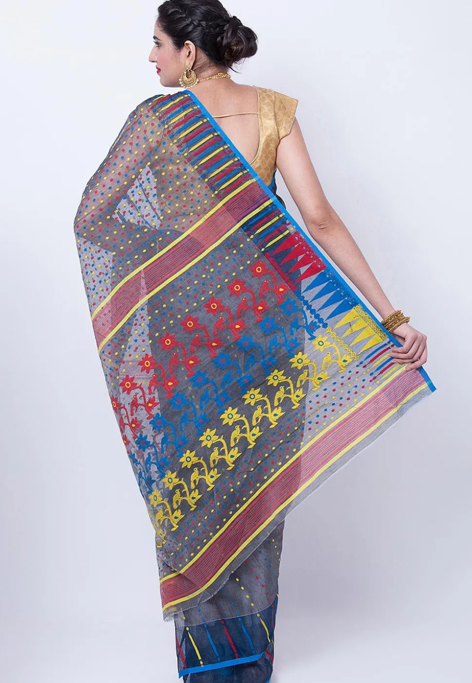 Woven Cotton Silk Saree in Grey