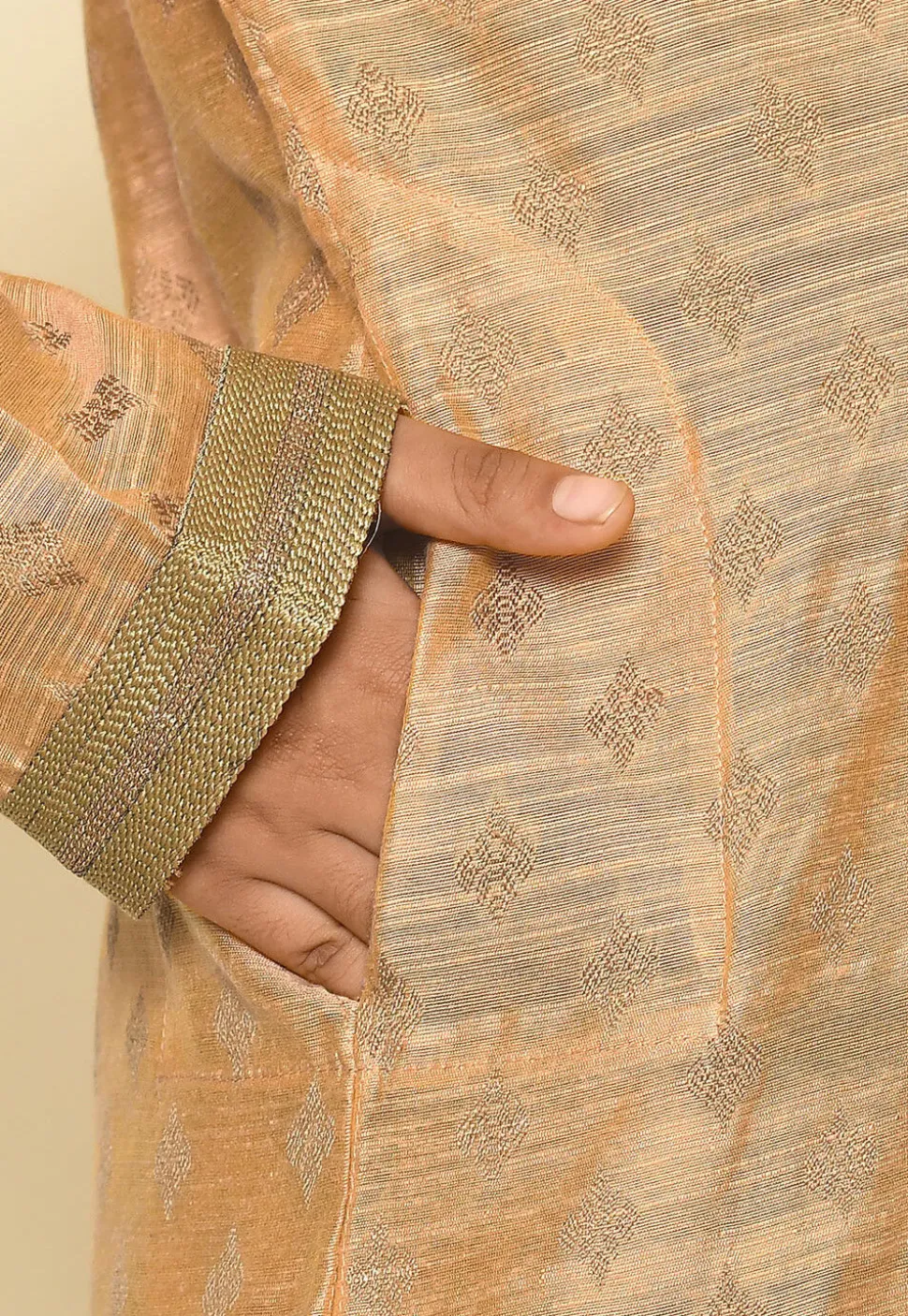 Woven Dupion Silk Kurta in Light Peach