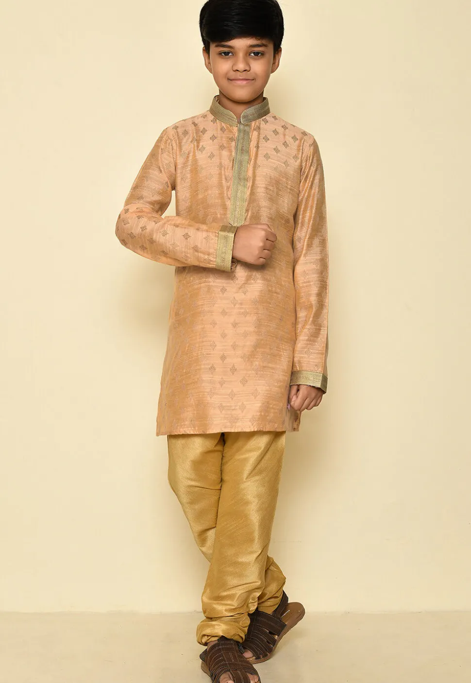 Woven Dupion Silk Kurta in Light Peach