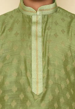 Woven Dupion Silk Kurta in Green