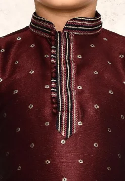 Woven Jute Silk Jacquard Kurta Set in Maroon