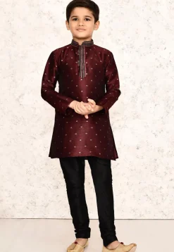 Woven Jute Silk Jacquard Kurta in Maroon
