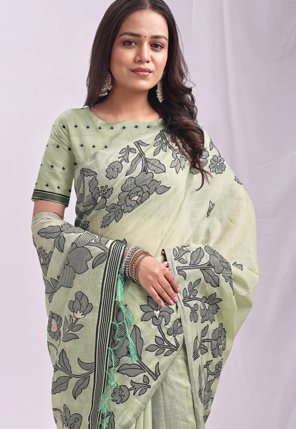 Woven Linen Cotton Saree in Light Green