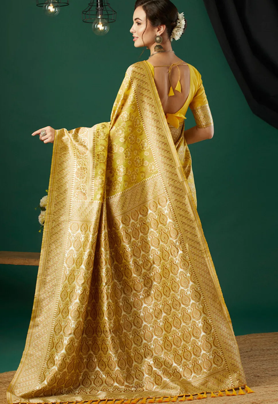 Woven Linen Saree in Yellow