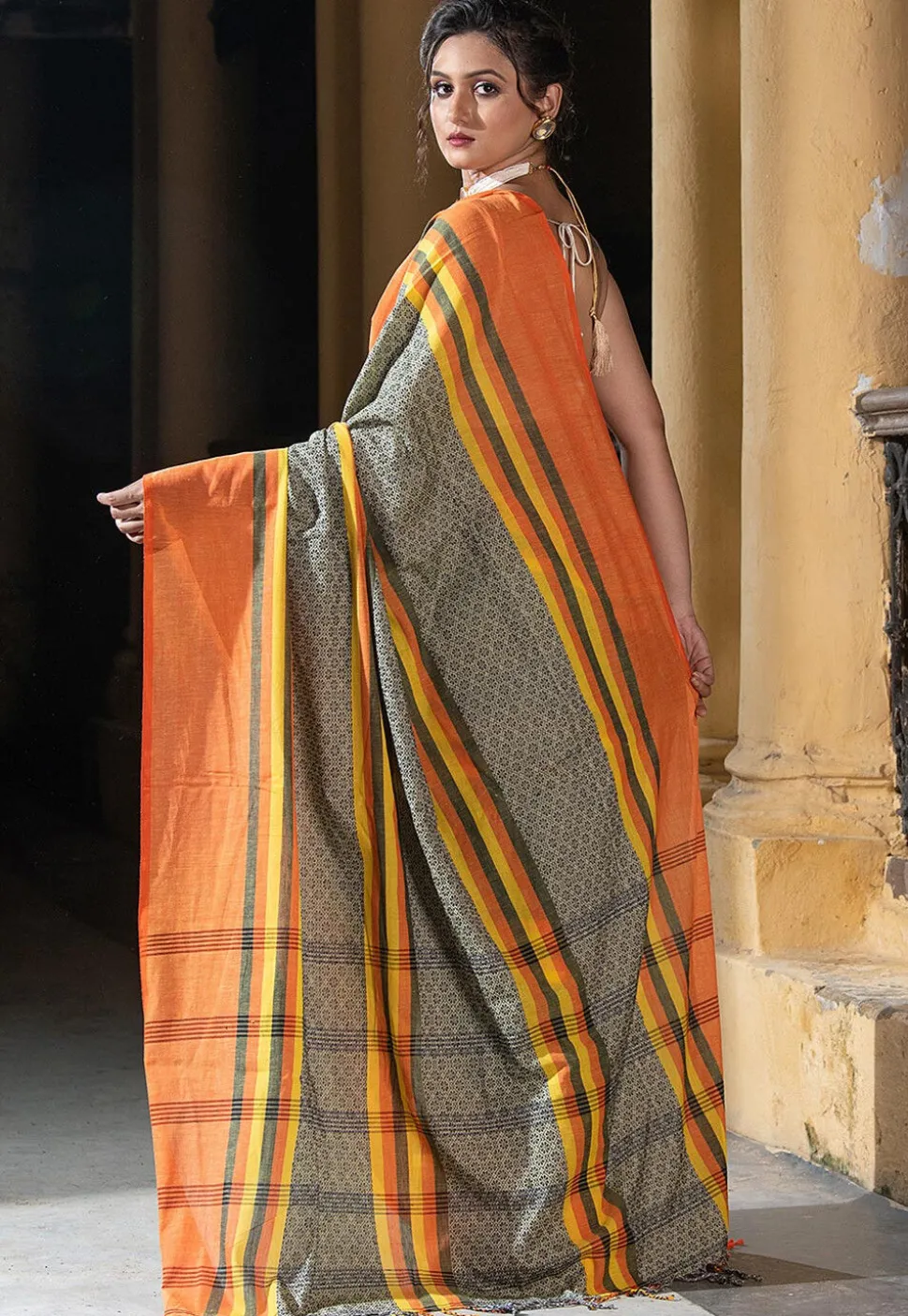 Woven Pure Cotton Saree in Grey and Multicolor