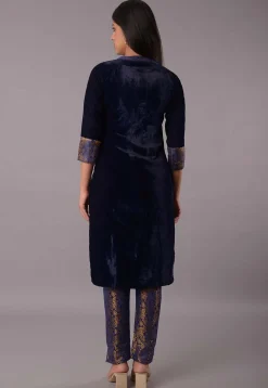 Woven Velvet Front Slit Kurta Set in Navy Blue